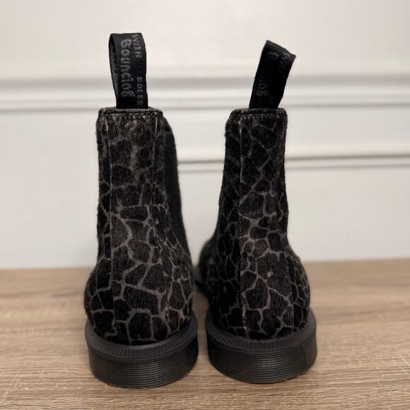 Dr. Martens Flora Womens 8 Animal Print Giraffe Chelsea Boot EU 39 - Picture 5 of 9